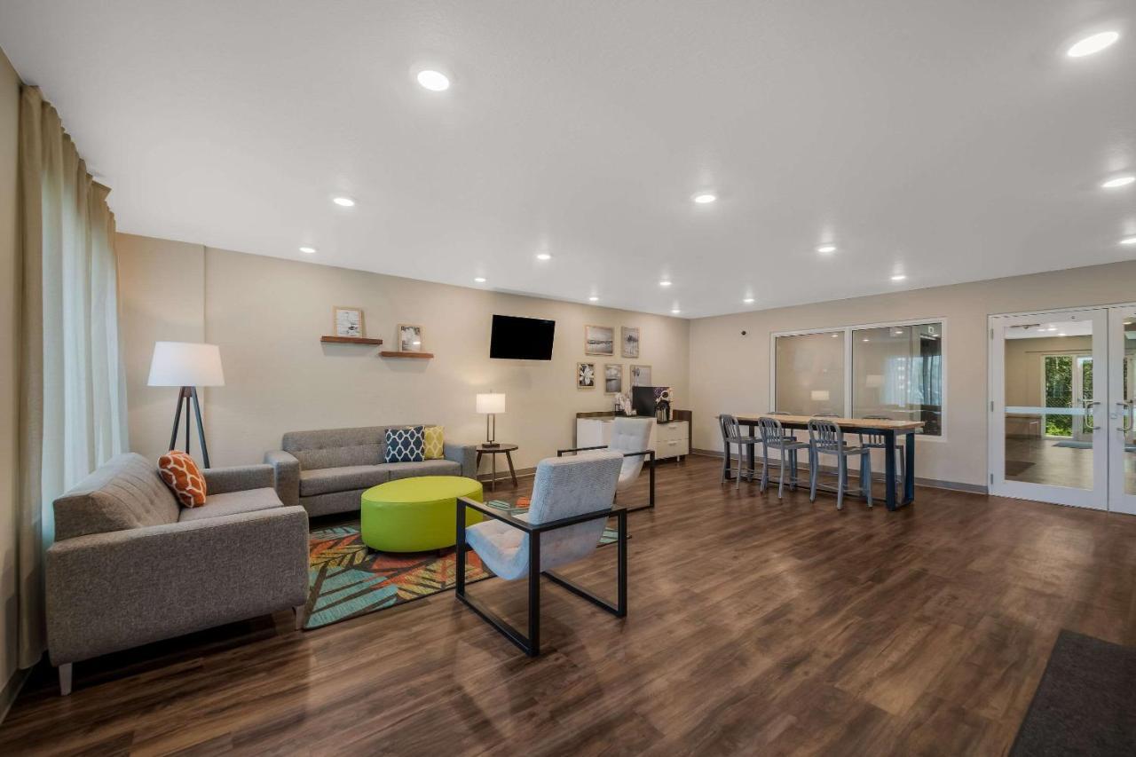 Woodspring Suites Wesley Chapel-Tampa Buitenkant foto